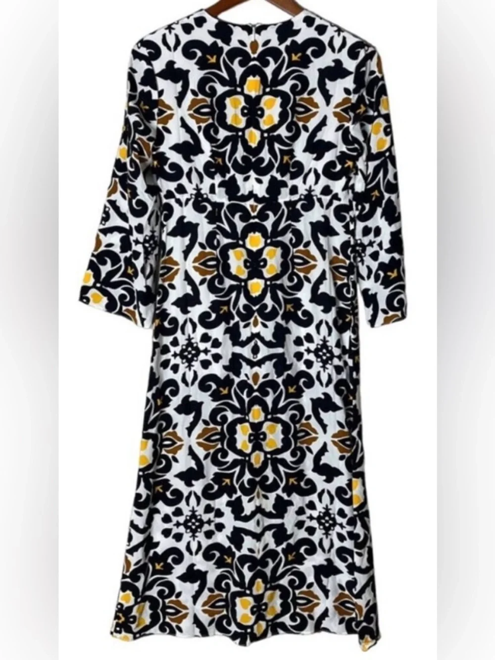 🌼 Boden Bold Floral Geometric Dress – Size 2 (Like New) - Picture 3 of 4